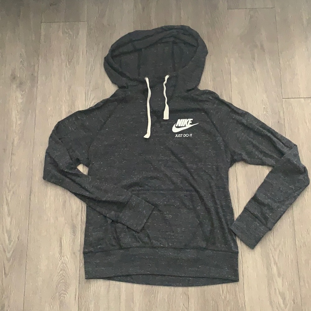 Nike Pullover / Hoodie